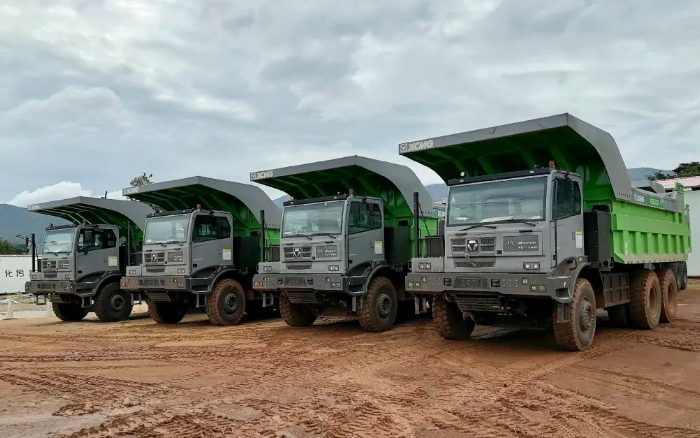 效劳全球客户 | 大批量俄罗斯专享会电动矿卡出口非洲